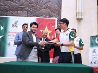 Chinese Cricketers