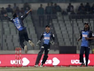 Rangpur Riders bowlers made a one-sided game