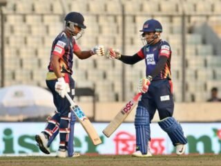 Mushfiqur once again wins it for Vikings