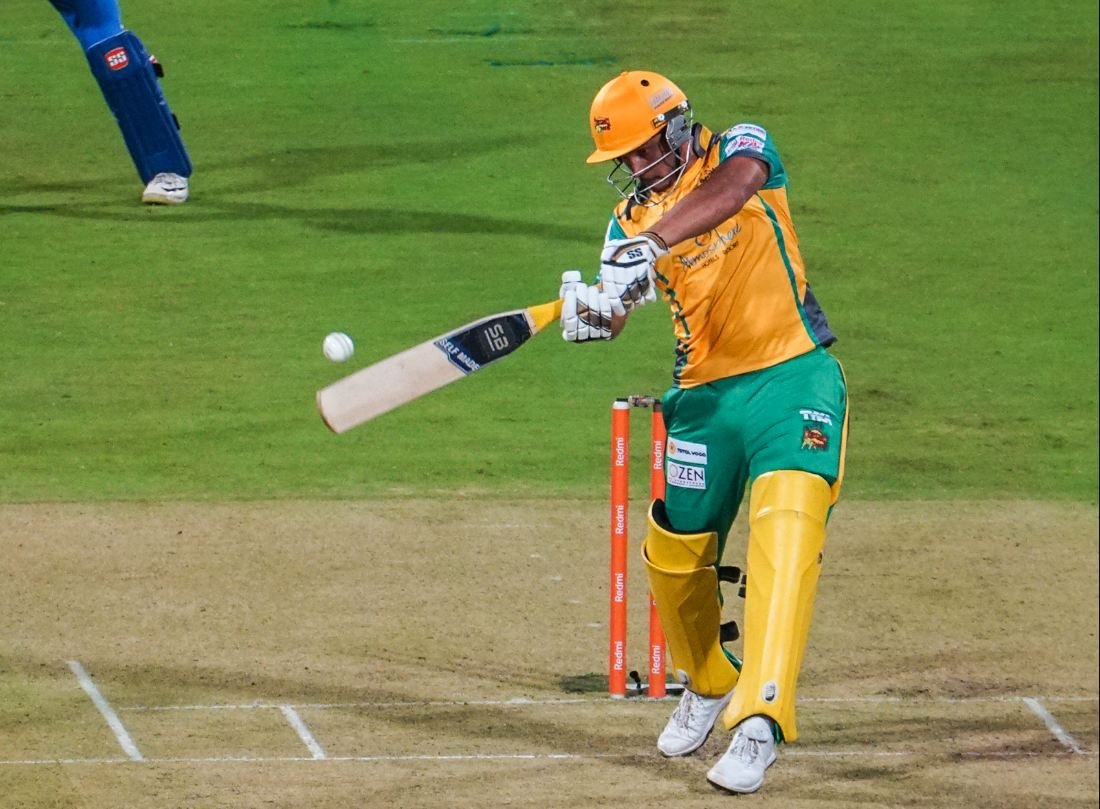 The rain-affected game ended on a Tie in KPL on Sunday