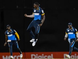 Mayers stars as Tridents win the spin-dominated contest