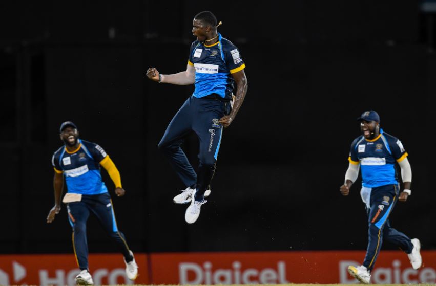 Mayers stars as Tridents win the spin-dominated contest