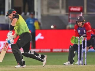 England Thrashed Australia By 8 Wickets