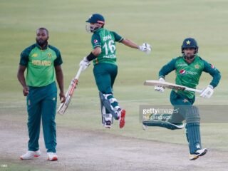 Are Muhammad Rizwan and Shadab Khan`s form a concern for Pakistan?