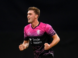 Karachi Kings replace Romario Shepherd with Tom Lammonby for PSL 2022