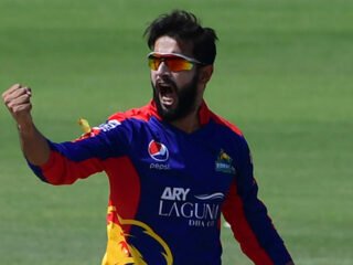 Which unwanted record Imad Wasim has in PSL?
