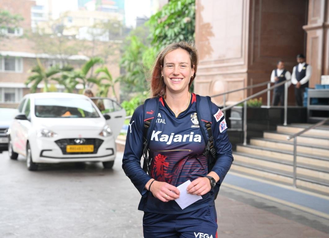Ellyse Perry Breaks Women's T20 Cricket Record: Fastest delivery in Women's t20