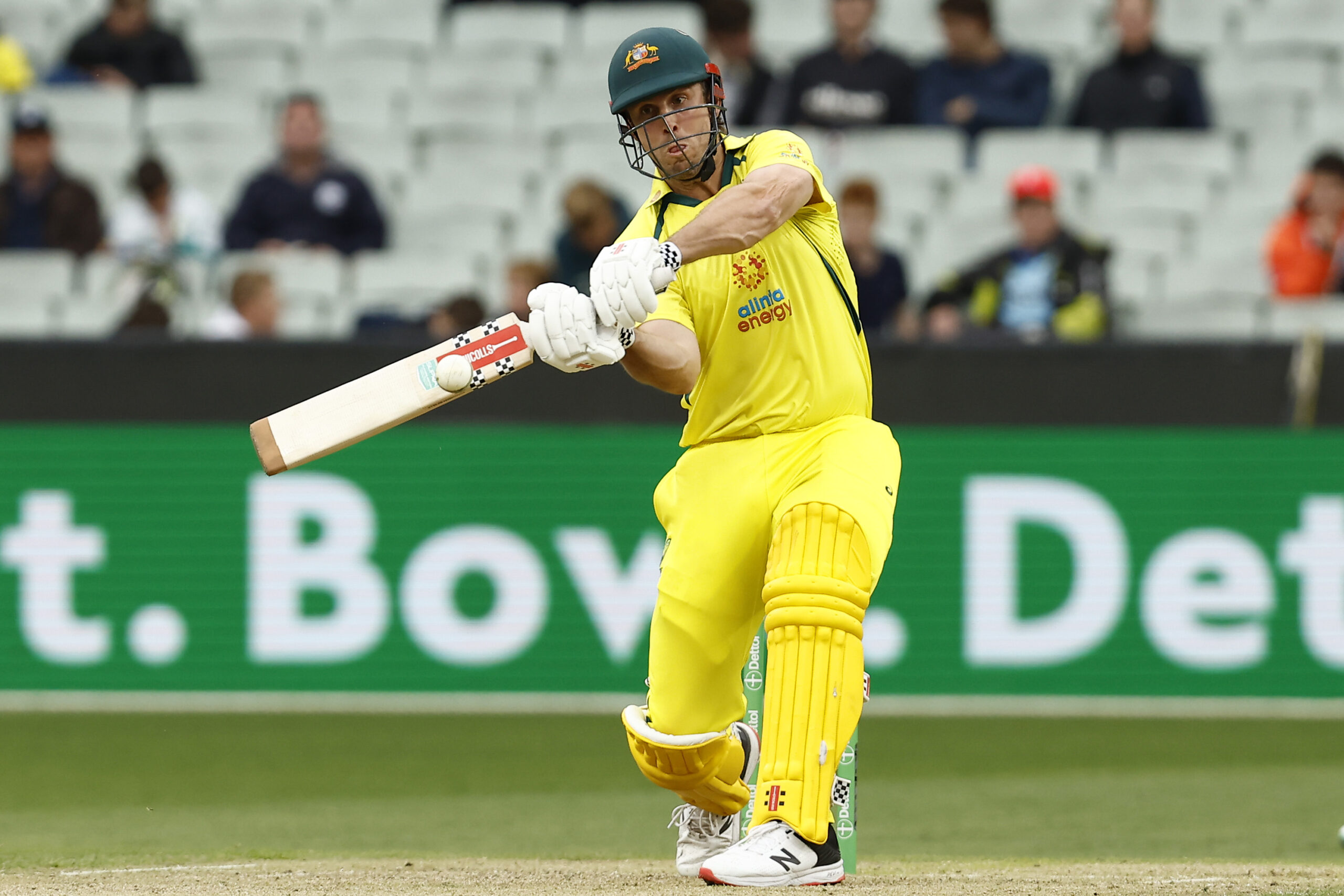 Australia crush South Africa by 111 runs in first T20I