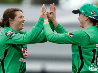 Melbourne Stars sign Olivia Henry and Milly Illingworth