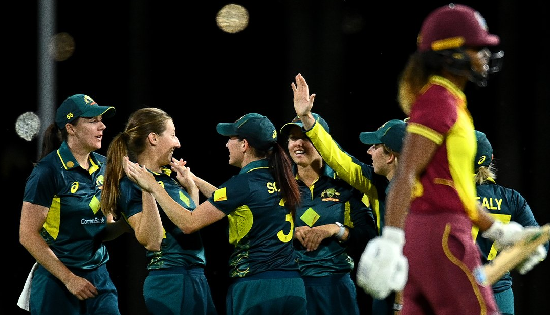 Hayley Matthews heroics in vain as West Indies fall apart to hand Australia series victory