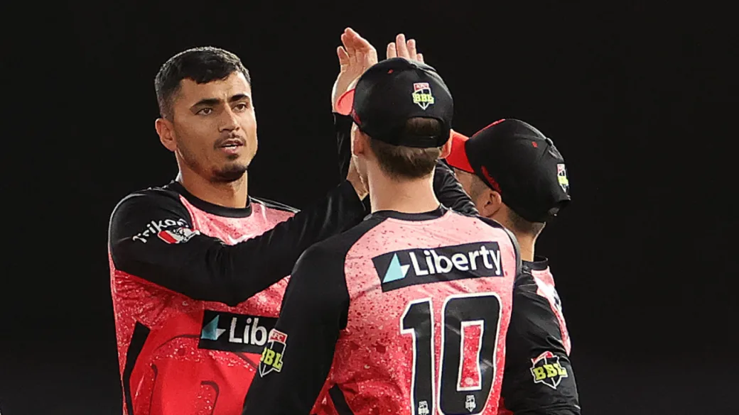 Mujeeb Ur Rahman Excluded from Melbourne Renegades' BBL Clash Amidst NOC Controversy