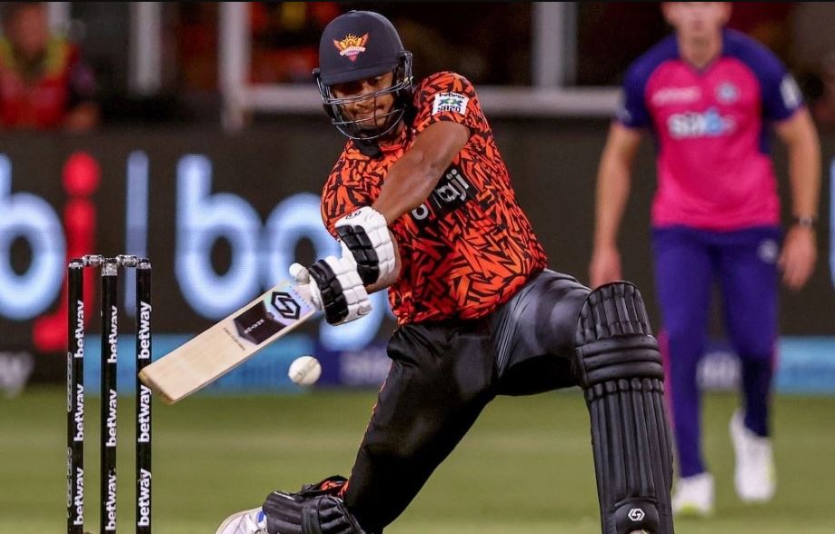 Sunrisers Triumph Over Paarl Royals