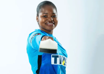 Adelaide Strikers Re-sign Anesu Mushangwe for Two More Years Ahead of WBBL|10