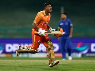 Gulf Giants Triumph in Last-Ball Thriller Against MI Emirates