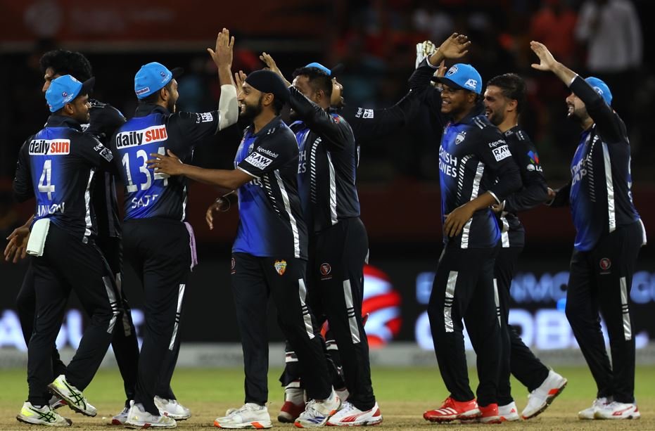 Khaled Ahmed 4 wickets