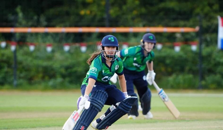 Amy Hunter century Ireland Women